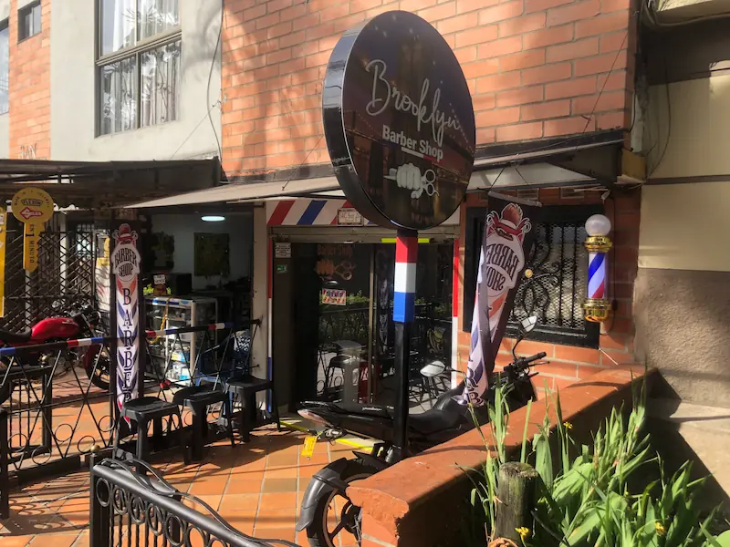 Brooklyn barbershop fachada