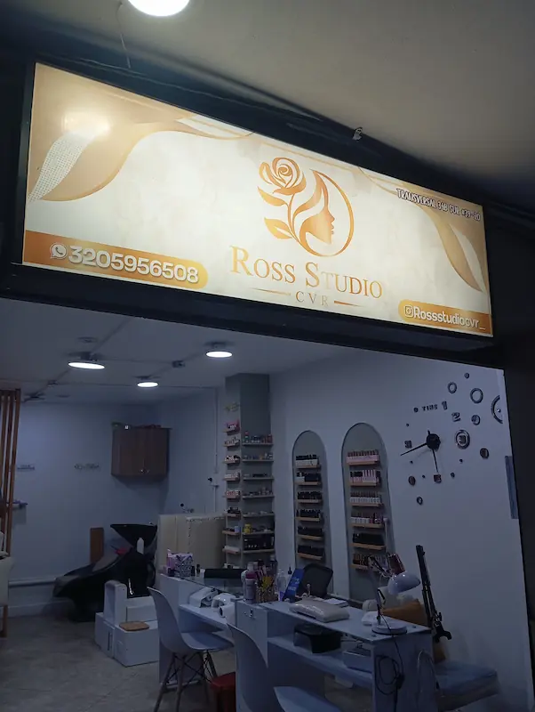 Ross studio fachada